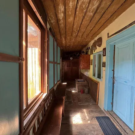 Utocisko V Historickom Byte V Stiavnici Apartamento *